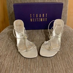 Vintage Stuart Weitzman Silver Trixietoo strappy open toe sling back heels 7 1/2